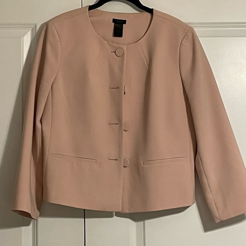 Light pink suit jacket
